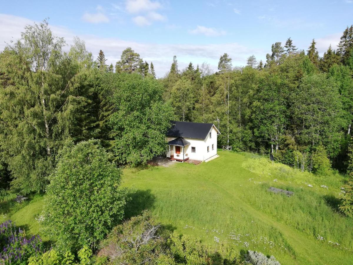 Chalet Lilla Lilo Garden Östersund